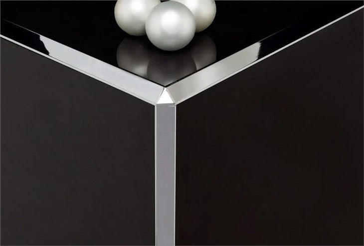 Triangle Corner Aluminum Tile Trim